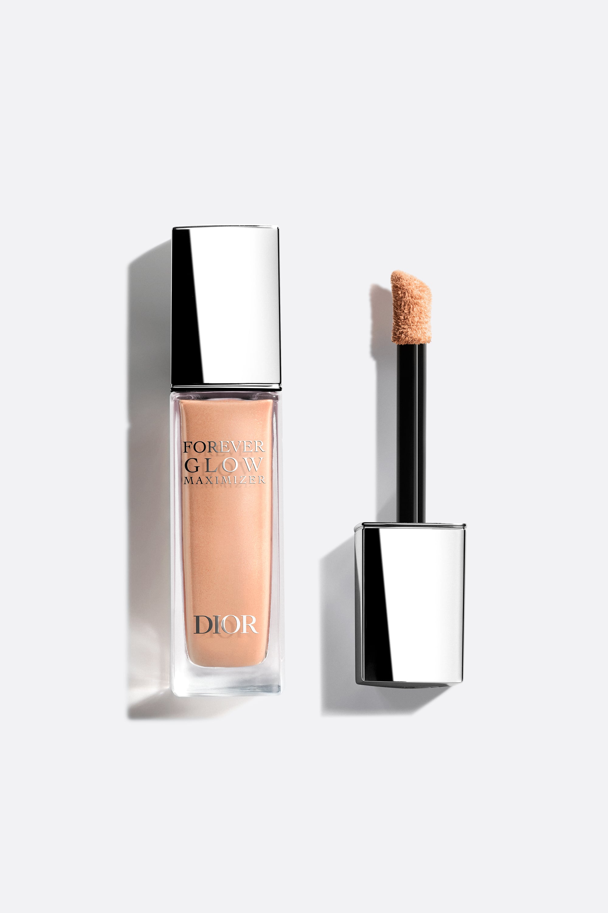 Dior Forever Glow Maximizer_highlighter liquid gold